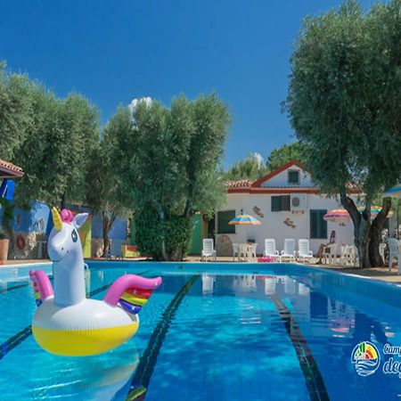 Camping Village Degli Ulivi Mattinata Eksteriør bilde