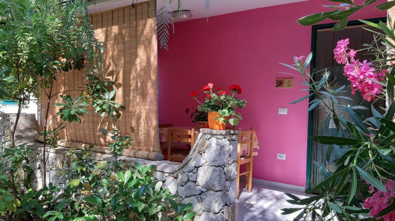 Camping Village Degli Ulivi Mattinata Eksteriør bilde