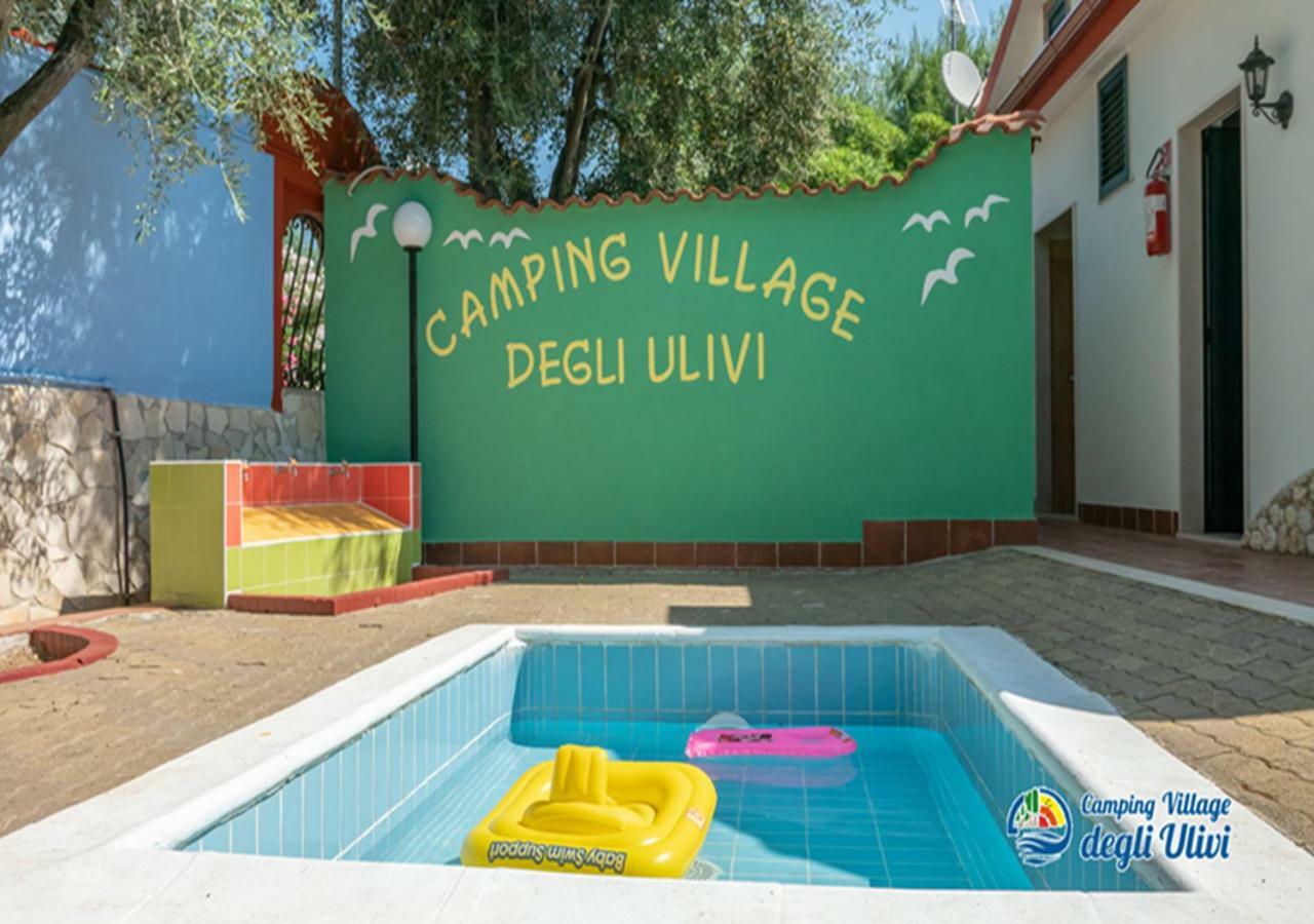 Camping Village Degli Ulivi Mattinata Eksteriør bilde
